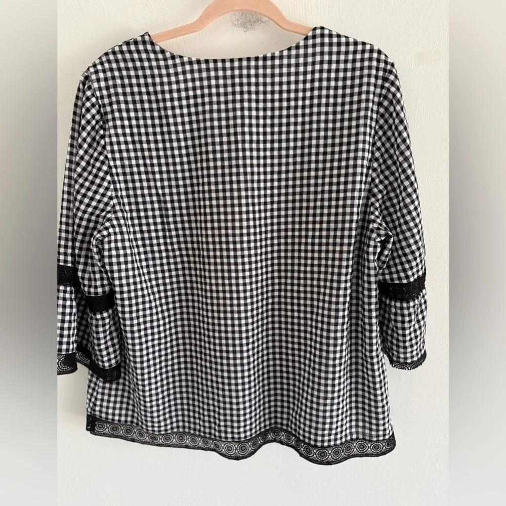 Chico's Black and White Gingham Women's Top - Picture 7 of 10